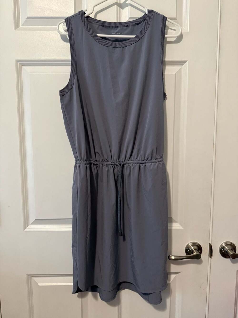 Athleta Rincon Dress Gray Sleeveless Drawstring Casual Travel Size L